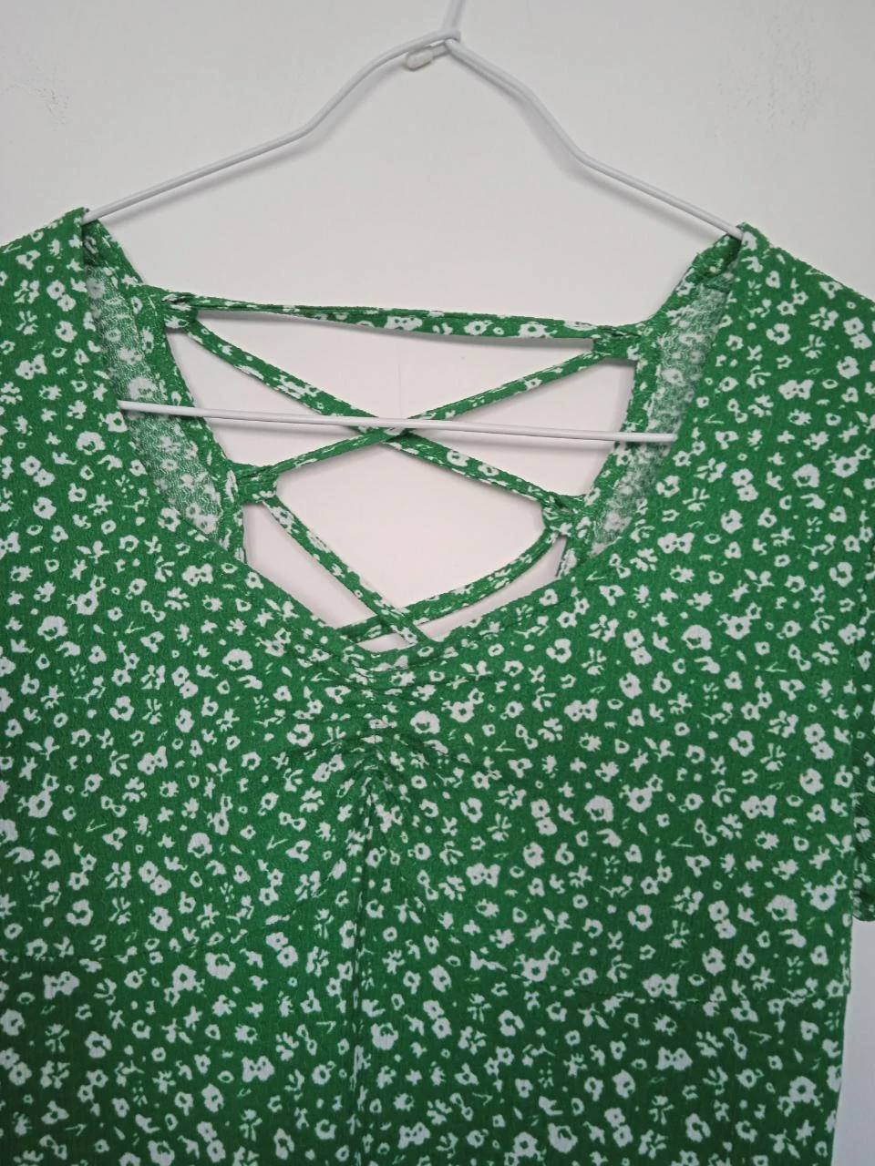 Set van 2 zomerjurken, één groen en één zwart, beide met patronen maat 36 – photo 3